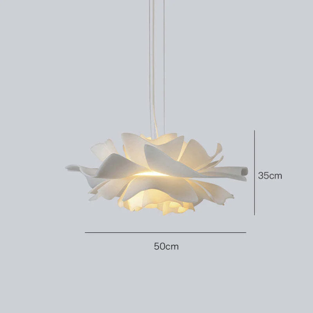 Weiße Pendelleuchte, blütenförmig, 50cm Durchmesser, modernes Design, Innenbeleuchtung.