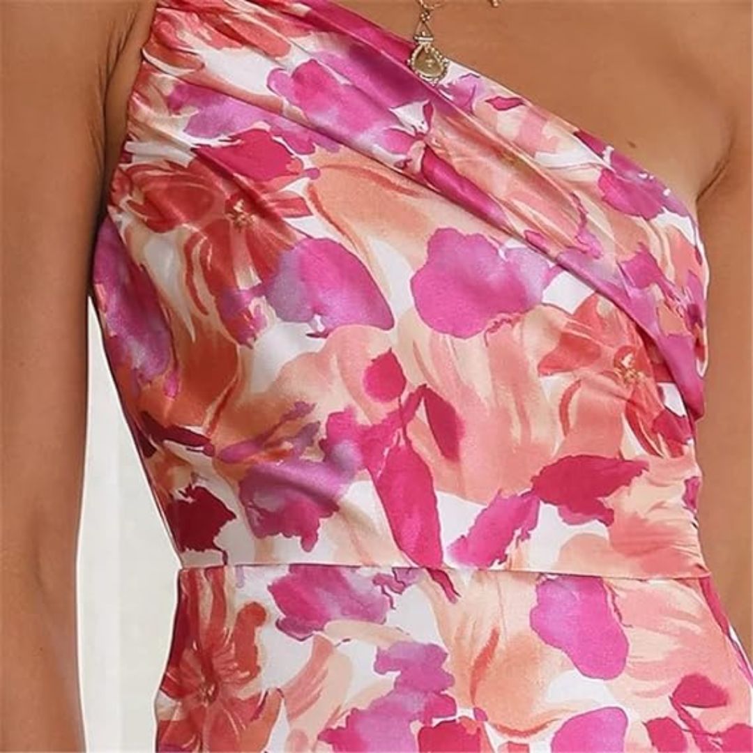 Damenkleid, rosa-weiß, florales Muster, schulterfrei, elegantes Sommeroutfit, Satinmaterial.