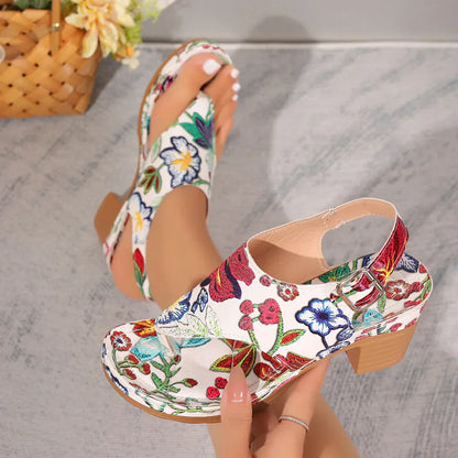 Sandalen Damen | Blumenmuster bunt | Blockabsatz mittelhoch | dicke Sohle | bequem-Luzern Mode