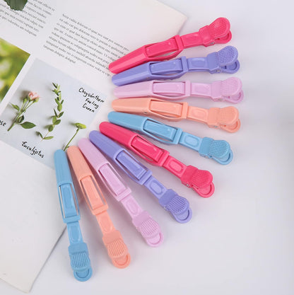 Bunte Zahnbürstenhalter aus Kunststoff, 10er-Set, ideal für Reisen, platzsparend, hygienisch.