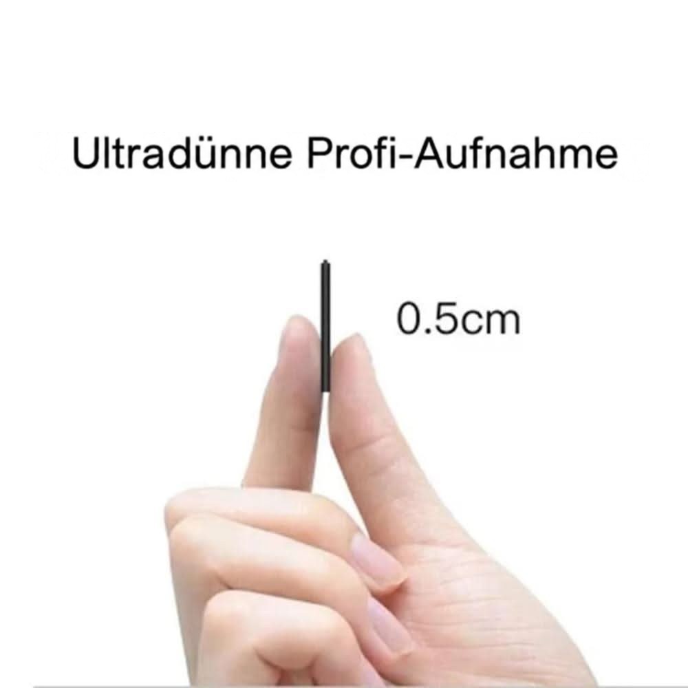 Dünnes schwarzes Diktiergerät zwischen zwei Fingern, die seine geringe Dicke von etwa einem halben Zentimeter zeigen 3