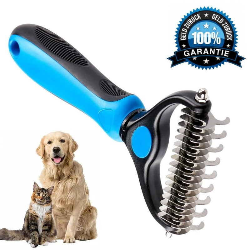 Blauer Rechen schräg von der Seite mit Blick auf die gezackten Klingen, dazu ein Golden Retriever und eine getigerte Katze. 4