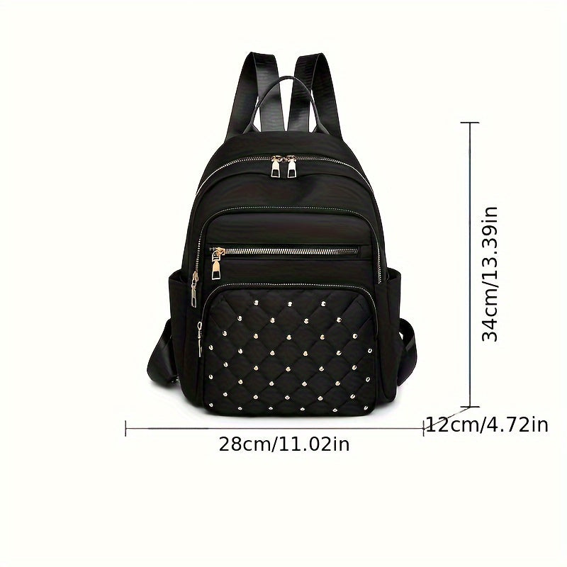 Schwarzer Rucksack von vorn mit Maßangaben zu Höhe, Breite und Tiefe 3