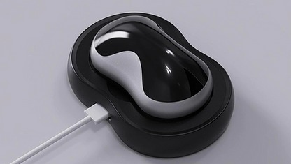 Schwarzes kabelloses Ladegerät mit modernem Design auf grauem Hintergrund.