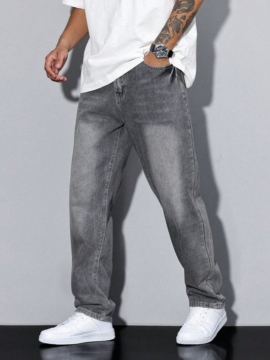 Lässige Herrenjeans mit geradem Bein – Mailand