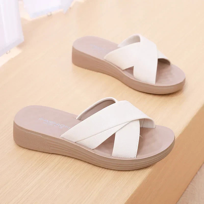 Wedge Slipper Damen | Sommer Look | Keilabsatz 3,5 cm | Offen | Bequem-Luzern Mode