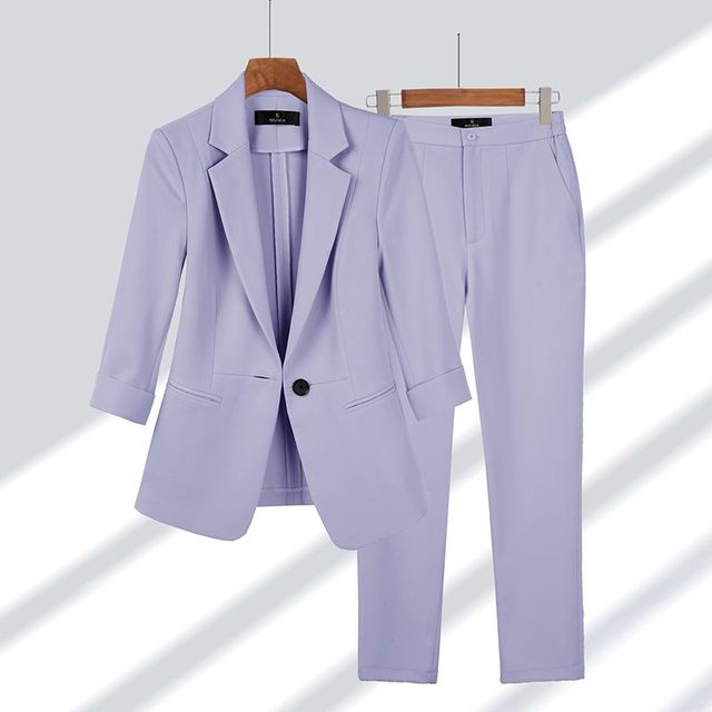 Lila Damenanzug Set, Blazer und Hose, elegant, Frühling-Sommer, koreanischer Stil.