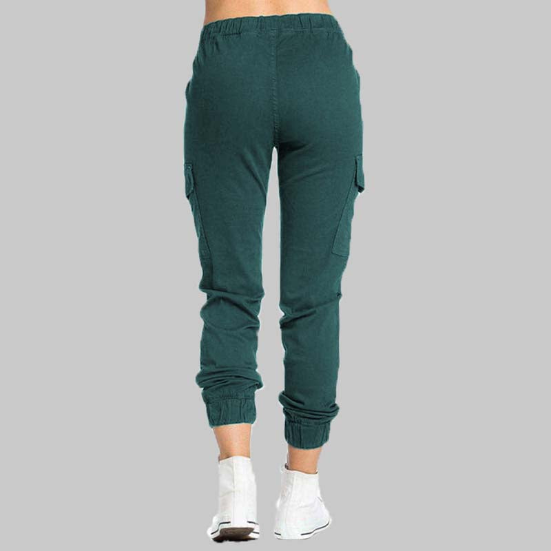 Damen Jogginghose grün, Baumwolle, elastischer Bund, Seitentaschen, sportlich, bequem.