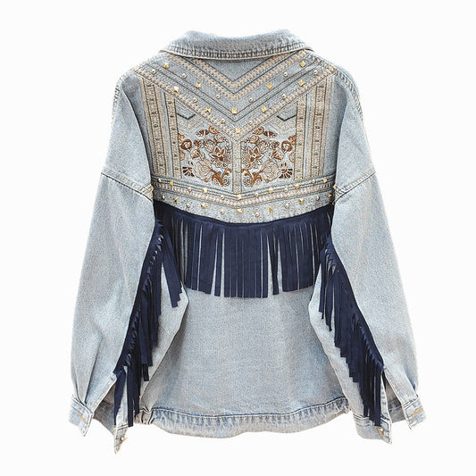 Damen Oversized Jeansjacke mit Fransen und Blumenmuster, hellblau, modisch, lässig.