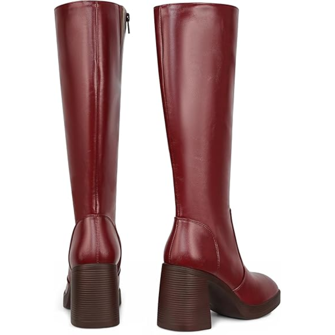 Damenstiefel aus rotem Leder, kniehoch, mit Blockabsatz, modisch und elegant.
