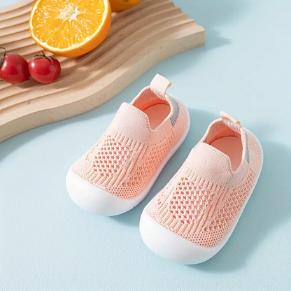StepEase – Flexible Barfußschuhe für Kinder