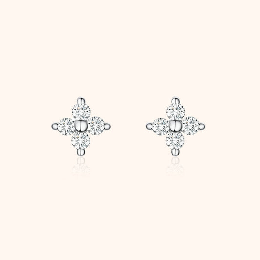 Silberne Ohrringe mit funkelnden Zirkonia-Steinen, elegantes Design, Schmuck für Damen.