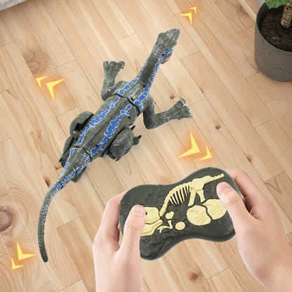 Spielzeug-Dinosaurier mit Fernbedienung, blau-grau, auf Holzboden, interaktives Kinderspielzeug.