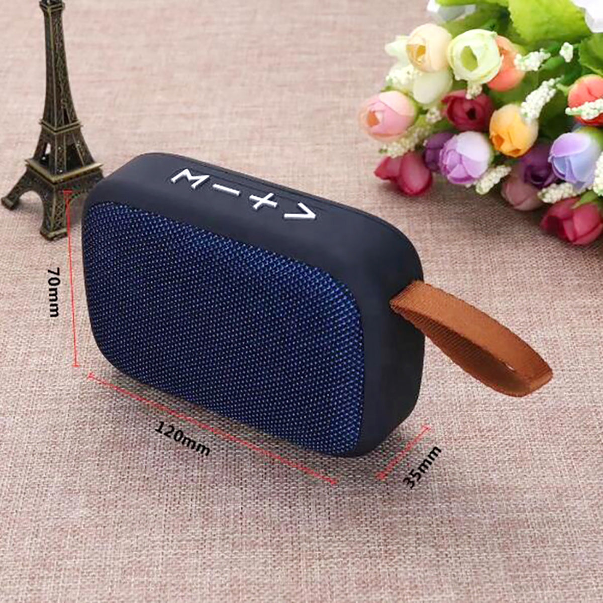 Tragbarer Bluetooth-Lautsprecher, schwarz-blau, mit Trageschlaufe, kompakt, modern, 120x70x35mm.