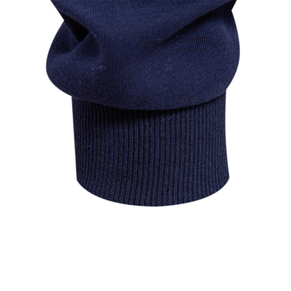 Dunkelblauer Baumwoll-Pullover mit Polo-Kragen, Herrenmode, Herbstkollektion 2023.