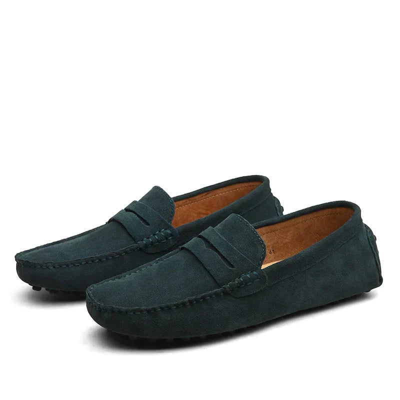 Grüne Wildleder-Mokassins für Herren, rutschfeste Sohle, elegantes Design, Freizeitmode.