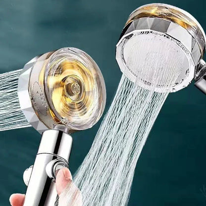 Duschkopf mit Hochdruckfunktion, transparentem Design, Wassersparend, Chrom, Badezimmerzubehör.