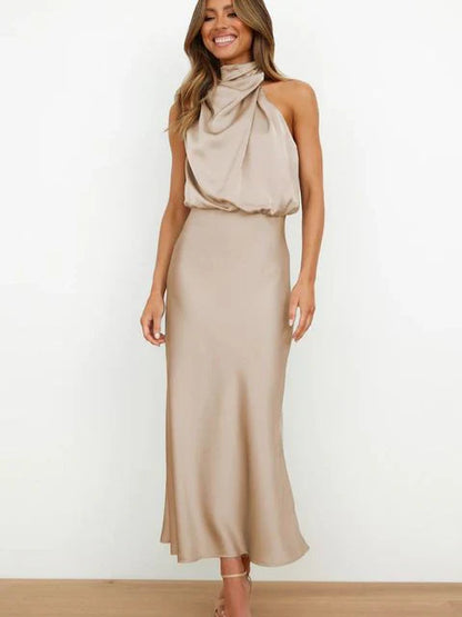 Stilvolles Abendkleid mit hohem Kragen aus Satin für Sommerevents – Elina