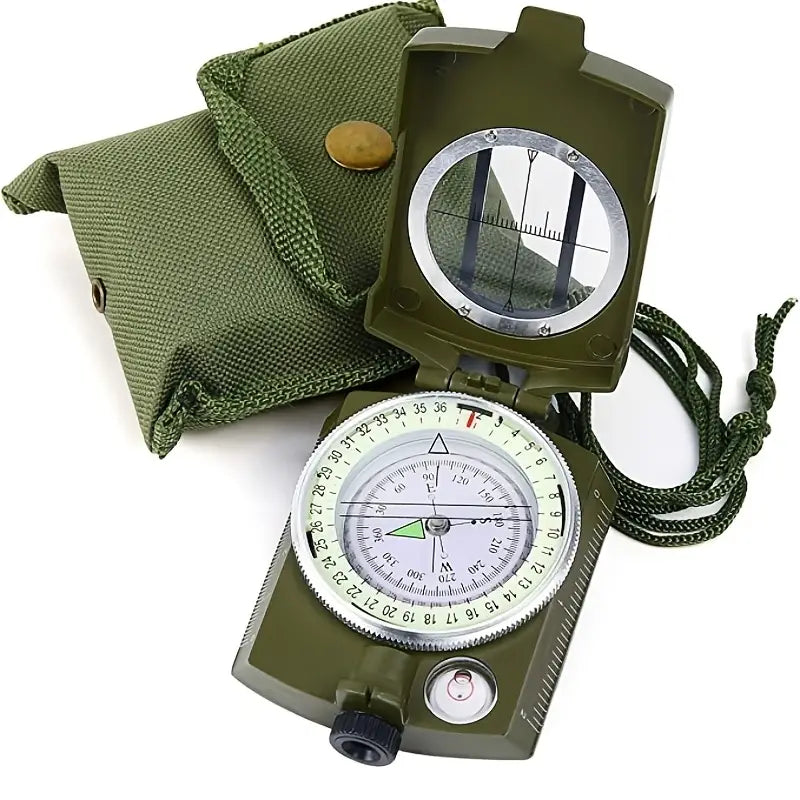 Grüner Militärkompass mit Tasche, Outdoor-Ausrüstung, präzise Navigation, robustes Design.