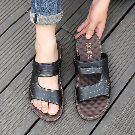 Stilvolle Herrensandalen mit Riemen – Strider