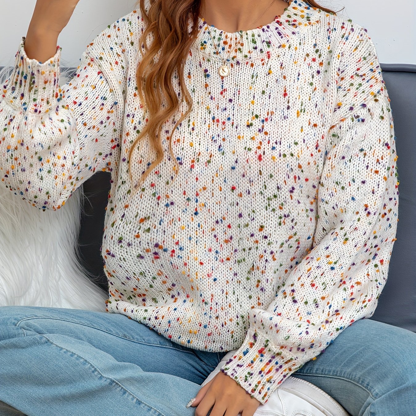 Gestrickter Damenpullover mit Konfetti-Print – Noa