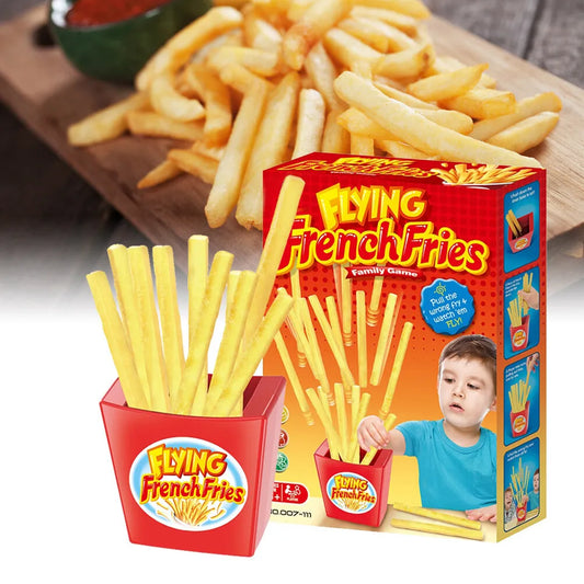 Spiel "Flying French Fries" für Kinder, bunte Verpackung, Pommes-Stäbchen, Familienspiel.