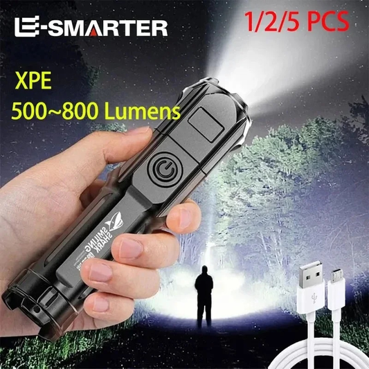 Handliche LED-Taschenlampe, schwarz, 500-800 Lumen, USB aufladbar, XPE, Outdoor-Nutzung.