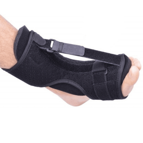 Schwarze Fußschiene für Plantarfasziitis, verstellbar, atmungsaktiv, orthopädische Unterstützung.