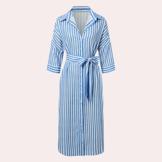 Gestreiftes blau-weißes Hemdblusenkleid mit Gürtel, 3/4-Ärmel, Knopfleiste, Damenmode.