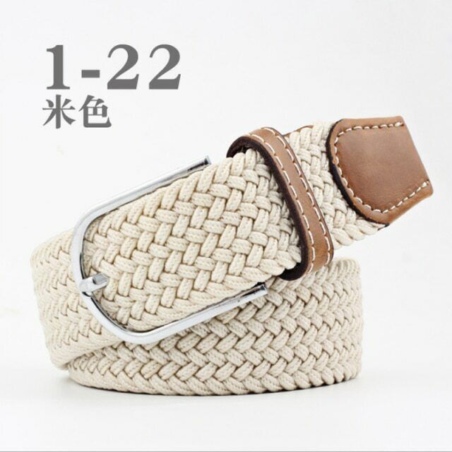 Geflochtener Gürtel beige, Lederdetails, Metallschnalle, modisch, Unisex-Accessoire.