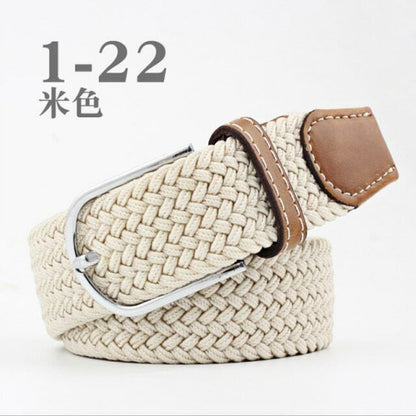 Geflochtener Gürtel beige, Lederdetails, Metallschnalle, modisch, Unisex-Accessoire.