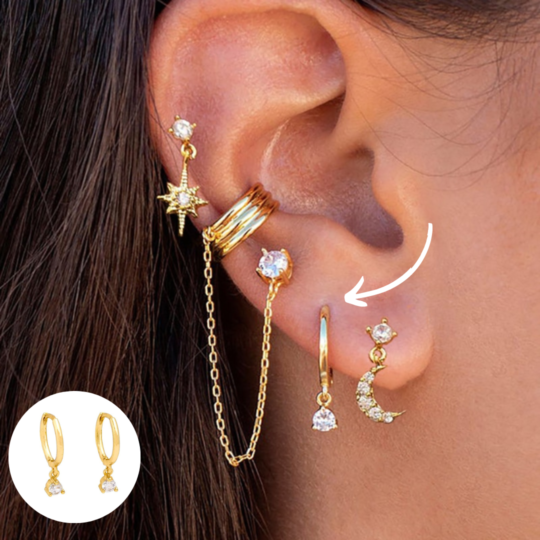 Goldene Ohrringe Set mit Stern- und Mondanhänger, Damen Schmuck, modisch, elegant.