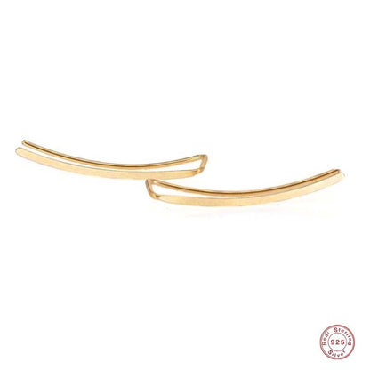 Goldene Ohrringe, minimalistisches Design, 925er Sterlingsilber, eleganter Schmuck.