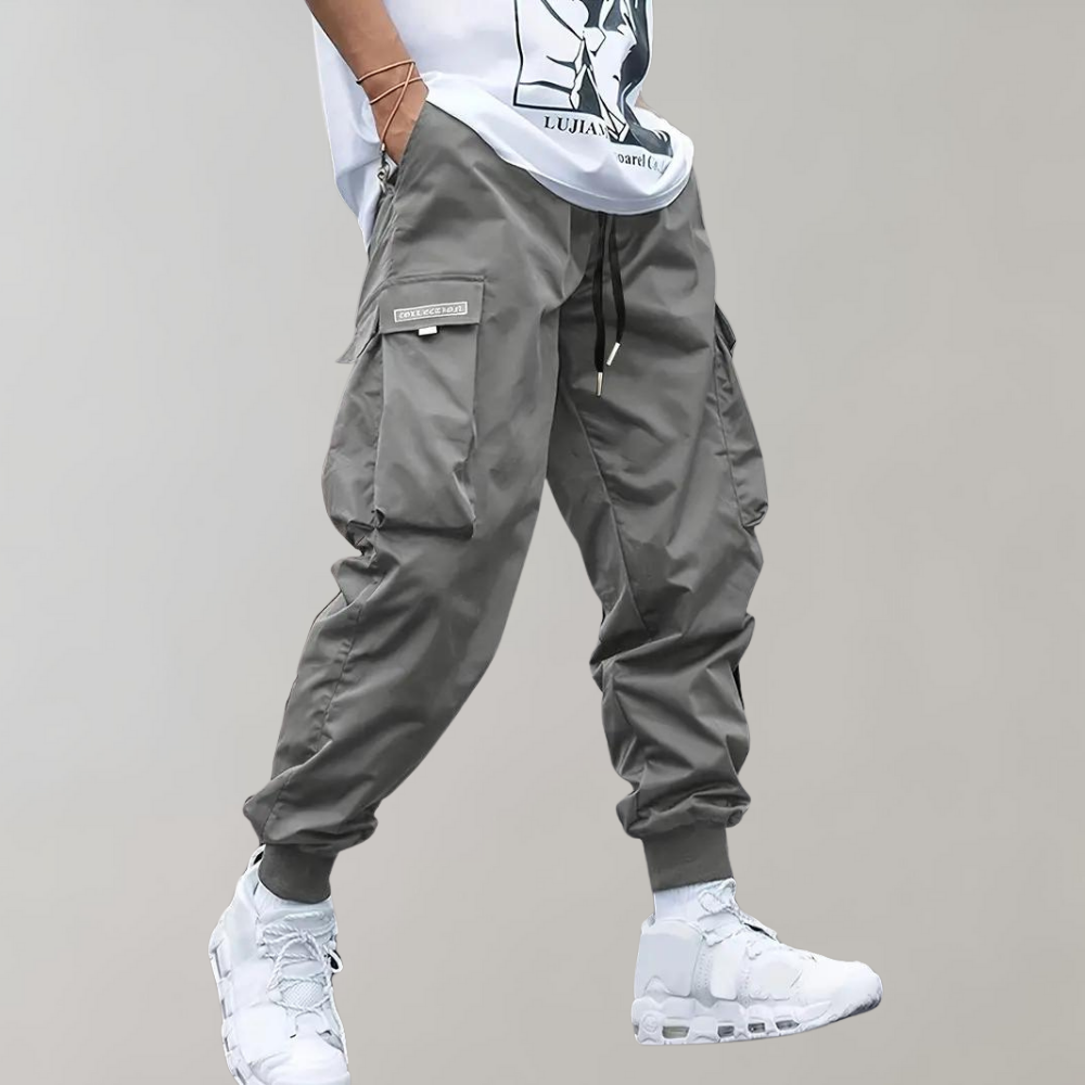 Graue Cargohose für Herren, lässig, mit Taschen, Streetwear, modisch, bequem.