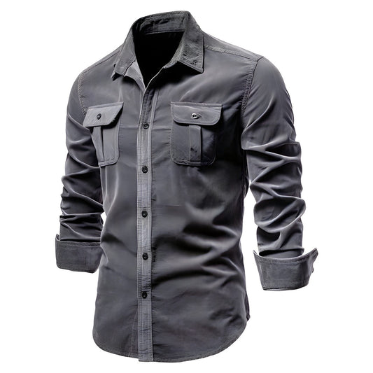 Graues Herrenhemd aus Cord, einreihig, 100% Baumwolle, Business Casual Mode.