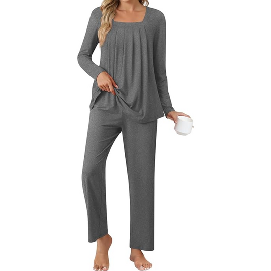 Damen Pyjama Set, langarm, grau, bequem, aus Baumwolle, ideal für Schlaf und Lounge.