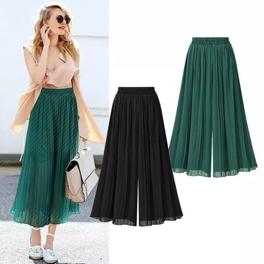Damen Plissee Culotte Hose, grün und schwarz, elegant, luftig, Sommermode, Freizeitkleidung.