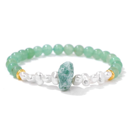 Grünes Aventurin-Armband mit Perlen und goldenen Akzenten, elastisch, Schmuck für Damen.