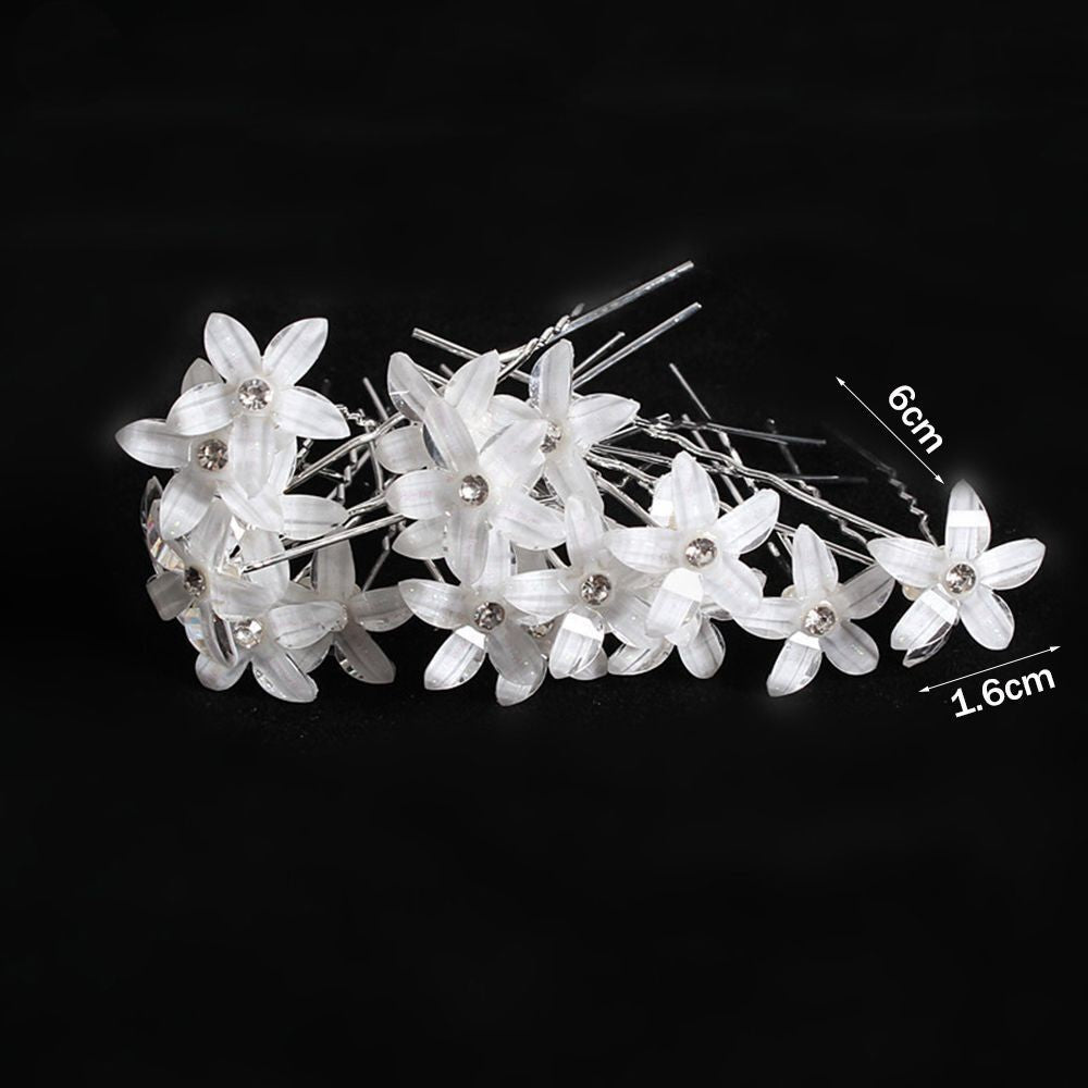 Weiße Haarspangen mit Blumen, Strasssteinen, 6 cm, Hochzeit, Brautaccessoire, elegant.