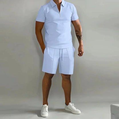 Herren Sommer-Trainingsanzug, hellblau, Poloshirt und Shorts, sportlich, kurzärmelig.