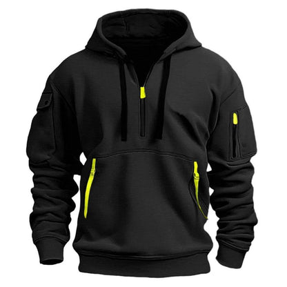 Schwarzer Hoodie mit neongelben Reißverschlusszügen an Känguru- und Ärmeltasche, Vorderansicht 3
