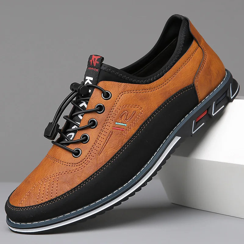 Herren-Ledersneaker, braun-schwarz, rutschfest, sportlich, modisch, Schnürung, bequem.