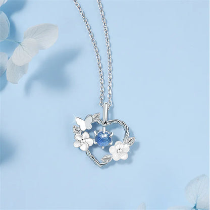 Silberne Halskette mit Herzanhänger, Blumen und Schmetterling, blauer Kristall, Damen-Schmuck.