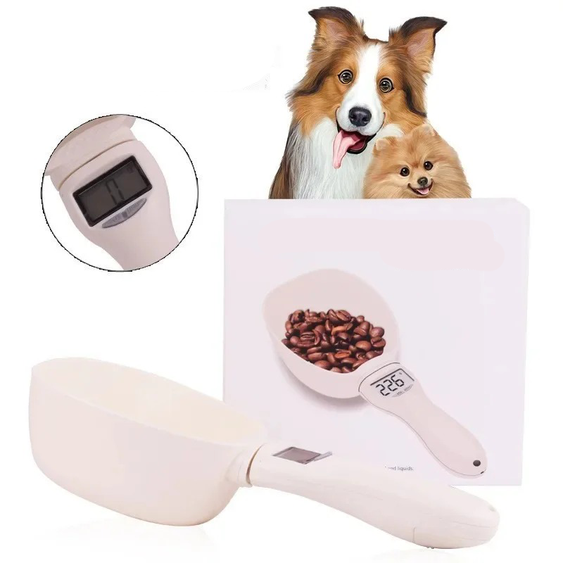 Digitale Messlöffelwaage für Haustiere, weiß, mit Display, ideal für Hundefutterportionierung.