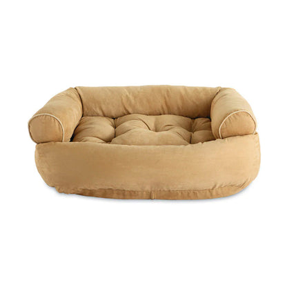 Beiges Hundebett aus Velours, rechteckig, mit gepolsterten Seiten, ideal für mittelgroße Hunde.