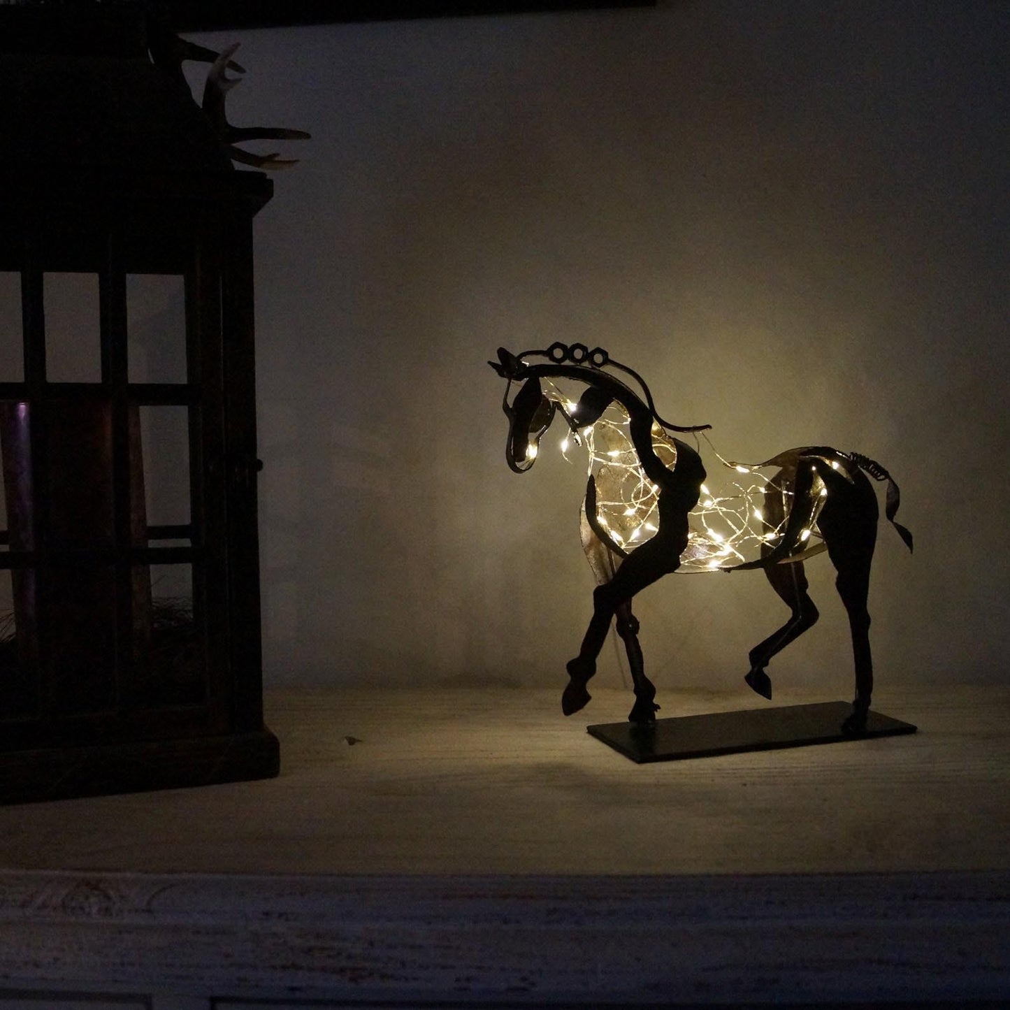 Handgefertigte Pferdefigur – Ferro