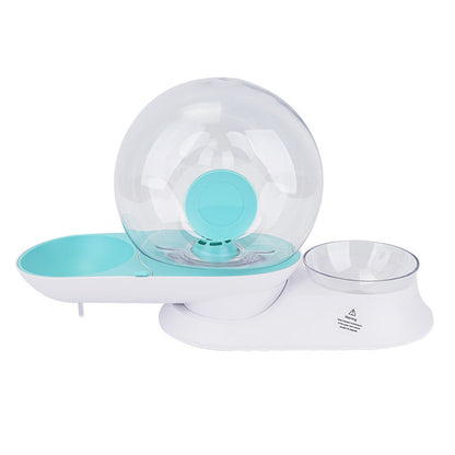 Automatische Katzen-Trinkbrunnen, transparent und türkis, mit Filter und großer Wasserschale.
