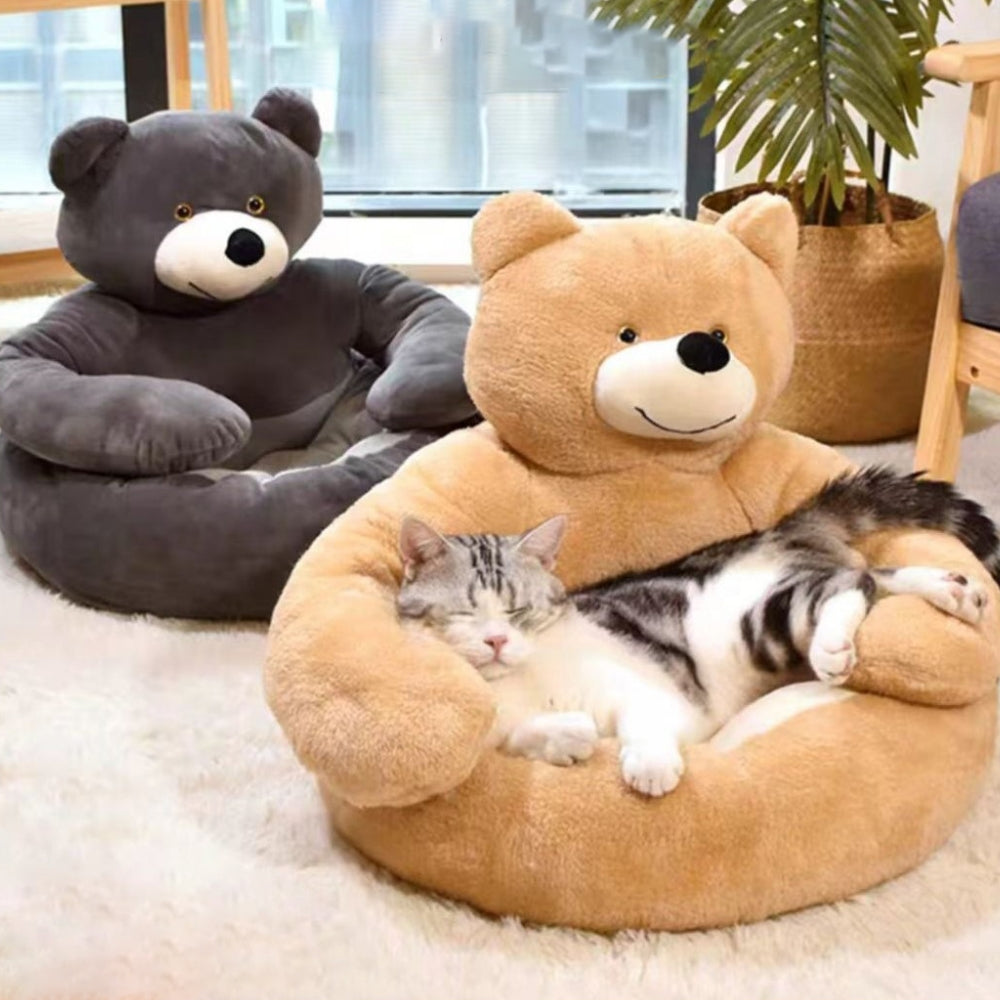 Katzenbett in Bärenform, beige, Plüsch, abnehmbar, gemütlich, für Haustiere, Wohnzimmer.