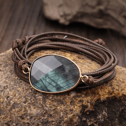 Handgemachtes Labradorit Wickelarmband, braunes Seil, Boho-Stil, Schmuck für Damen.