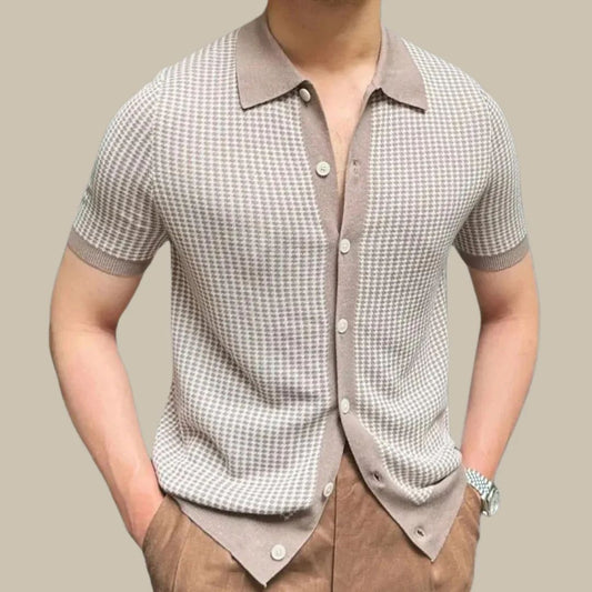 Männer Strickhemd beige, Kurzarm, Knopfleiste, eleganter Freizeitstil, Baumwolle.